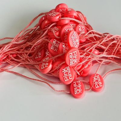OEM Bulk Quantities Plastic Fastener Hang Tags With Snap Lock Pins And Security Loops