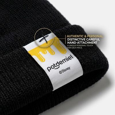Custom Woven Clothing Labels Garment Tags 0.4mm Logo 5000pcs