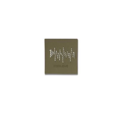 Custom Green Jeans Leather Label Tag Sewn Closure Type For Clothing