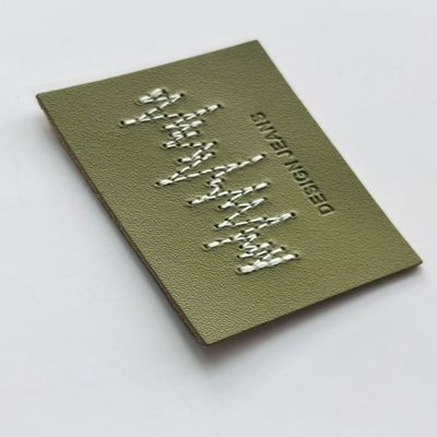 Custom Green Jeans Leather Label Tag Sewn Closure Type For Clothing