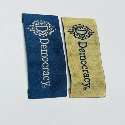 Craft Embroidered Woven Garment Labels Custom For T Shirt