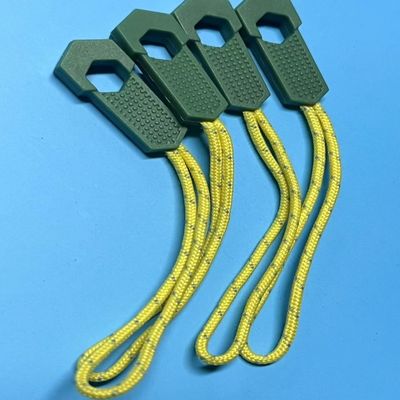 500Pcs Plastic Silicone Jumpsuit Zipper Helper Nylon Zipper Puller For Apparel Clothing