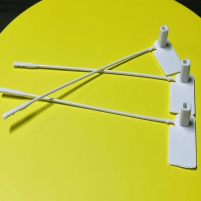 Custom RFID Nylon Clothing Garment Security Tag Self Locking