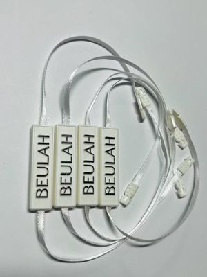 Embossed Logo Label Snap Lock Pin Loop Plastic Fastener Hang Tag With String